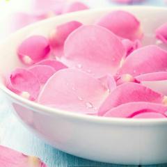 Rosewater: Simple ways to benefit from it!